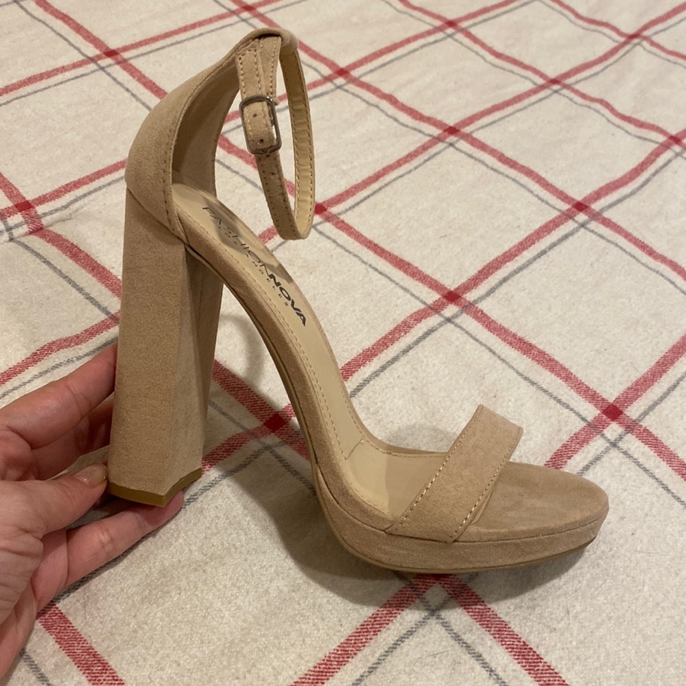 Nude block heel sandal
